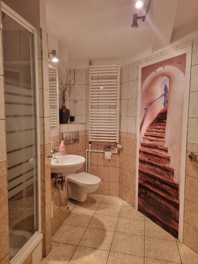 Stylowe Poddasze Warszawa Exteriör bild